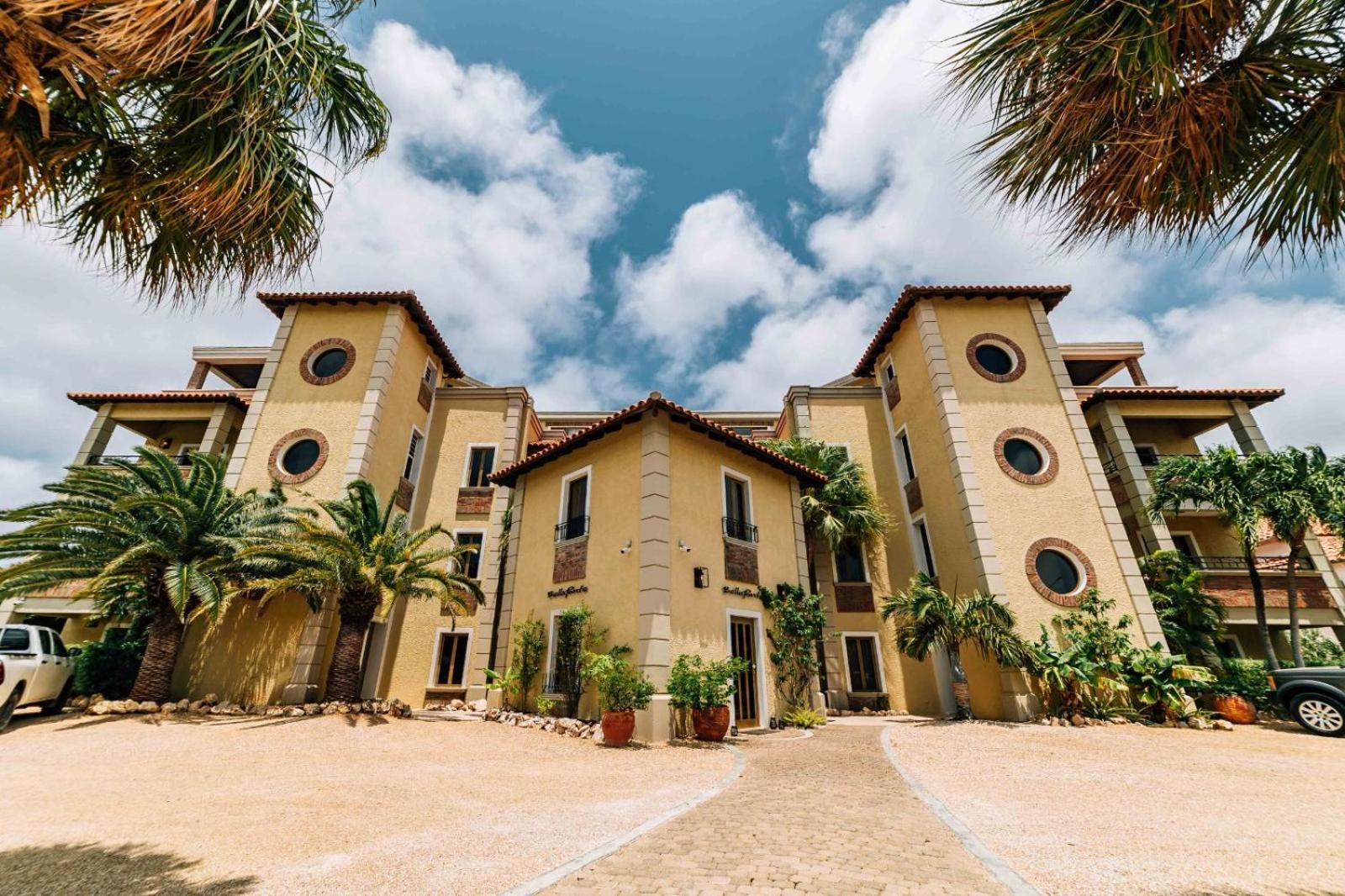The Bellafonte - Luxury Oceanfront Hotel Kralendijk Exteriör bild